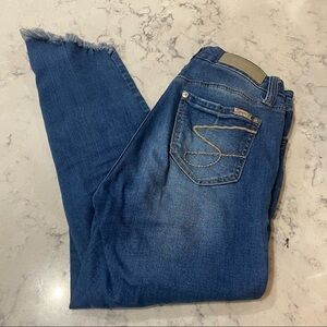 Seven7 jeans with asymmetrical raw hem​​​​​​​​​​​​​​​​​​​​​​​​​​​​​​​​​​